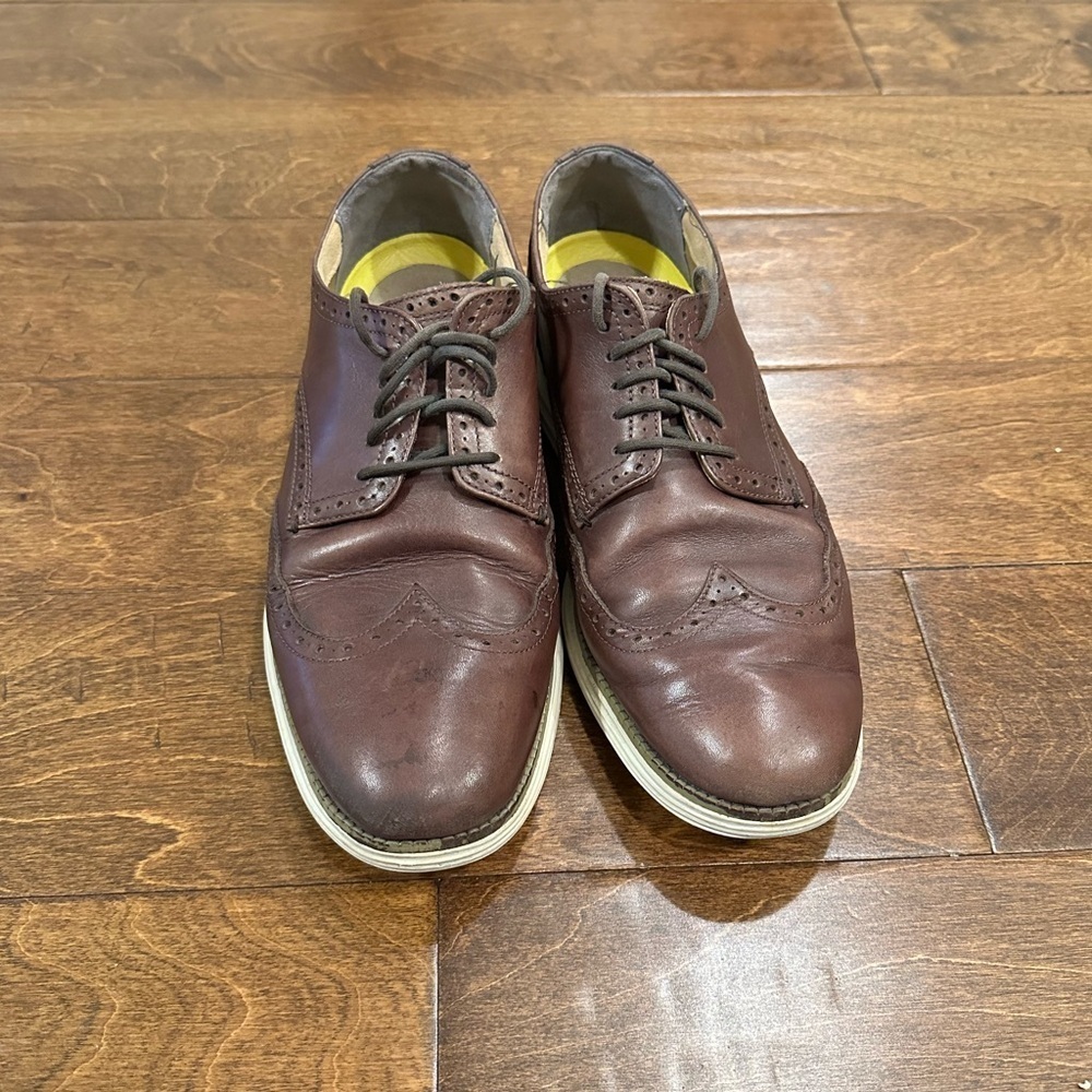 Men’s Coke Haan Wing Tip Shoes Size 10.5